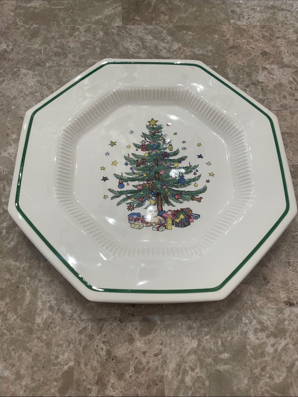 Nikko Ceramics Christmas time Dinner Plate